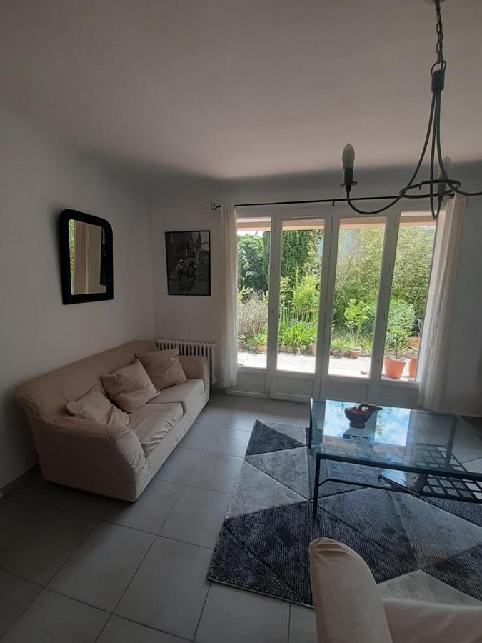 Villa " Les Bambous " , Jardin , Terrasse , Climatisation , Wifi , Parking Avignon Exteriör bild