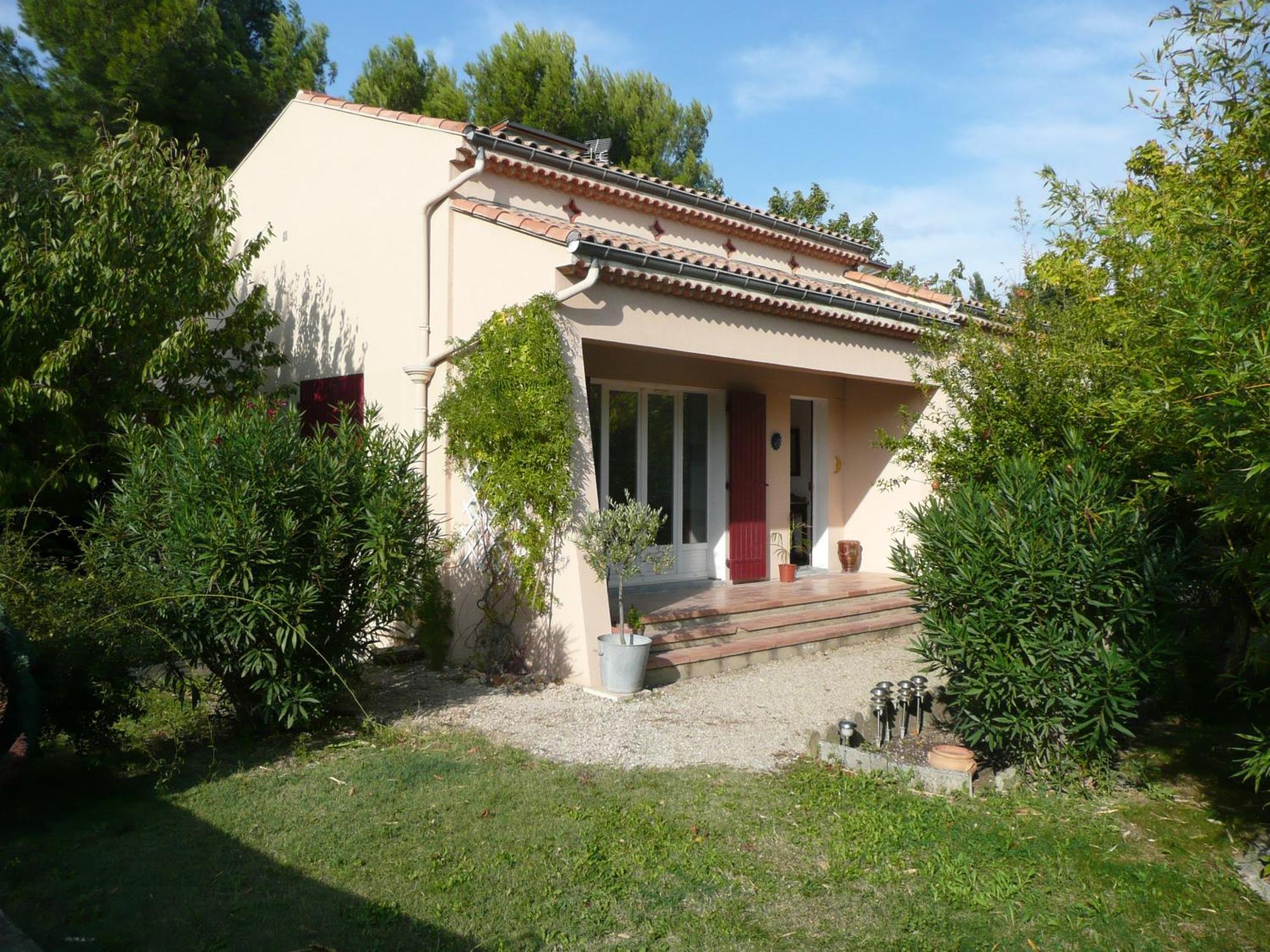 Villa " Les Bambous " , Jardin , Terrasse , Climatisation , Wifi , Parking Avignon Exteriör bild